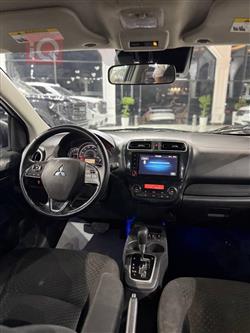 Mitsubishi Mirage G4